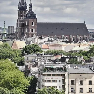 Pod Wawelem 3* Krakau